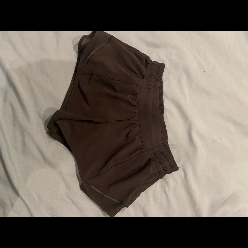 lululemon hotty toddy shorts
